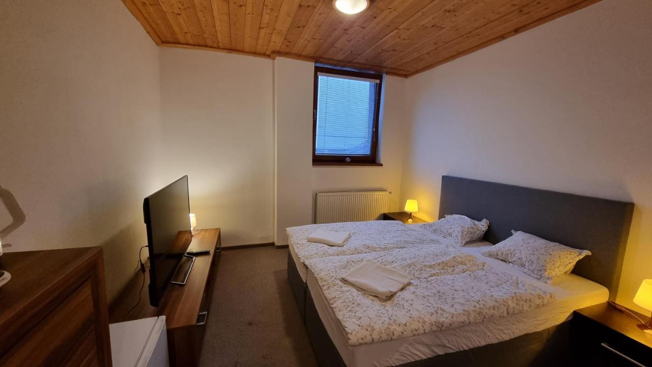 Apartman Kragujevska Žilina Oda fotoğraf